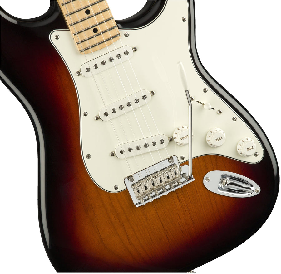 Fender Player Stratocaster 3 Tone Sunburst MN - Regent Sounds